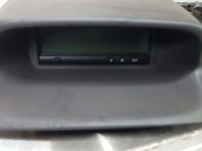 Gebruikte Display Interieur Mitsubishi Space Star (DG) 1.3 16V Prijs € 50,00 Margeregeling aangeboden door De Witte Boerderij AutoMotive