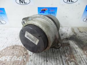 Gebruikte Motorrubber Volkswagen Touareg (7LA/7L6) 3.2 V6 24V Prijs € 15,00 Margeregeling aangeboden door De Witte Boerderij AutoMotive