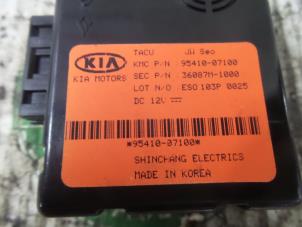 Gebruikte Alarm module Kia Picanto (BA) 1.0 12V Prijs € 50,00 Margeregeling aangeboden door De Witte Boerderij B.V.