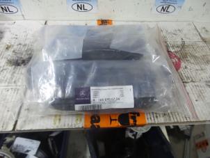 Nieuwe Diversen Mercedes ML-Klasse Prijs € 121,00 Inclusief btw aangeboden door De Witte Boerderij AutoMotive