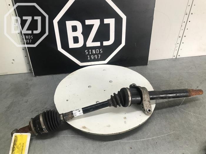 Gebruikte Steekas rechts-voor Mini Mini Open (R57) 1.6 16V Cooper Prijs € 125,00 Margeregeling aangeboden door BZJ b.v.