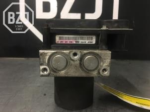 Gebruikte ABS Pomp Ford Transit Prijs € 100,00 Margeregeling aangeboden door BZJ b.v.