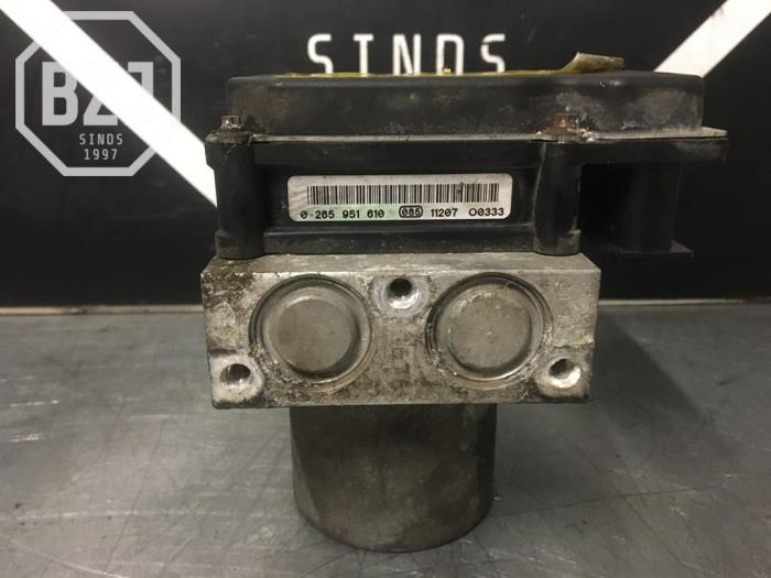Gebruikte ABS Pomp Ford Transit Prijs € 100,00 Margeregeling aangeboden door BZJ b.v.