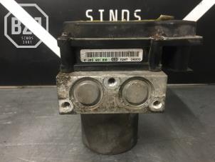 Gebruikte ABS Pomp Ford Transit Prijs € 100,00 Margeregeling aangeboden door BZJ b.v.