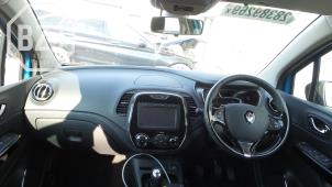 Gebruikte Dashboard Renault Captur Prijs op aanvraag aangeboden door BZJ b.v.