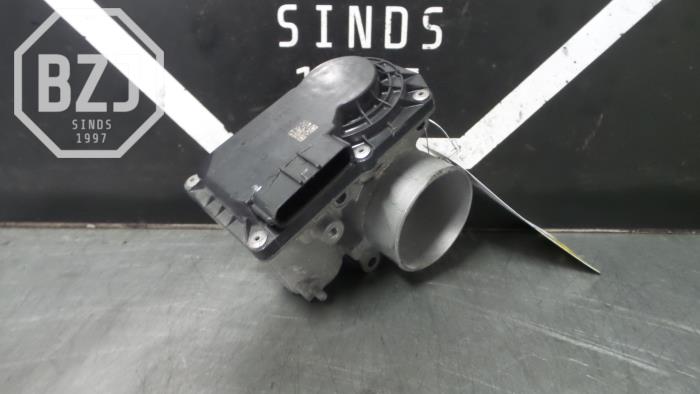 Gasklephuis van een Mazda 2 (DJ/DL) 1.5 SkyActiv-G 75 2015