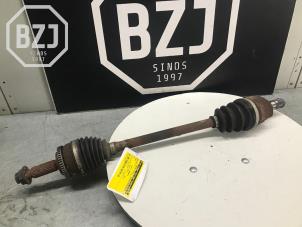 Gebruikte Homokineetas links-voor Hyundai i20 (GBB) 1.4i 16V Prijs € 150,00 Margeregeling aangeboden door BZJ b.v.