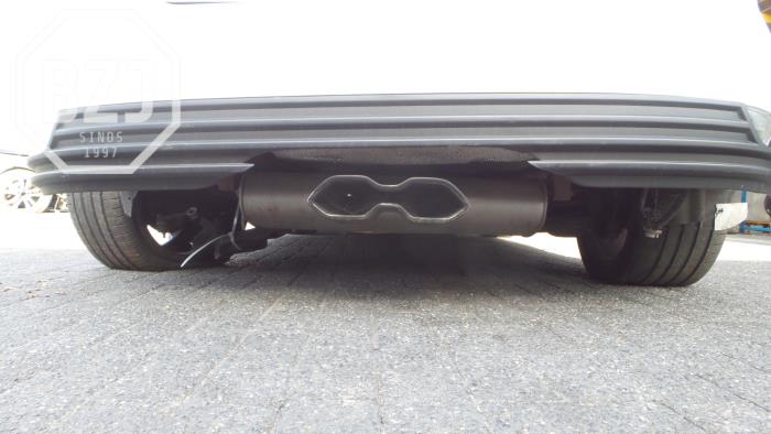 Gebruikte Uitlaat Einddemper Ford Focus Prijs op aanvraag aangeboden door BZJ b.v.