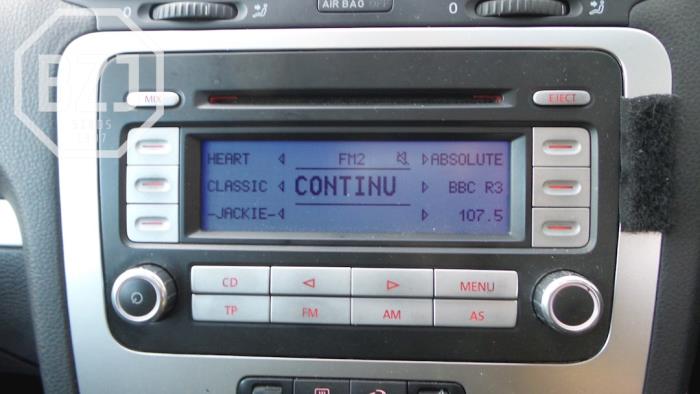 Radio CD Speler van een Volkswagen Eos (1F7/F8)  2009