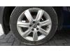 Velg van een Volkswagen Polo V (6R), 2009 / 2017 1.2 12V BlueMotion Technology, Hatchback, Benzine, 1.198cc, 51kW (69pk), FWD, CGPA, 2009-06 / 2014-05 2014