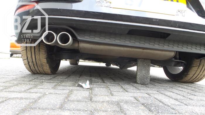 Gebruikte Uitlaat Einddemper Volkswagen Golf VII (AUA) 2.0 GTD 16V Prijs op aanvraag aangeboden door BZJ b.v.