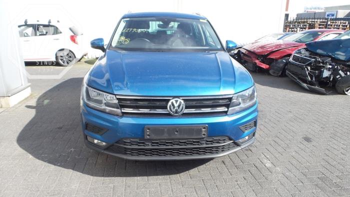 Voorkop compleet van een Volkswagen Tiguan (AD1) 2.0 TDI 16V BlueMotion Techn.SCR 4Motion 2018