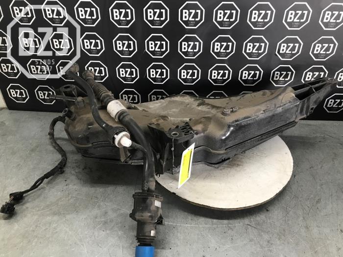 Gebruikte Tank adblue Seat Ateca (5FPX) 2.0 TDI 16V Prijs op aanvraag aangeboden door BZJ b.v.