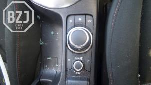 Gebruikte I-Drive knop Mazda 2 (DJ/DL) 1.5 SkyActiv-G 75 Prijs op aanvraag aangeboden door BZJ b.v.