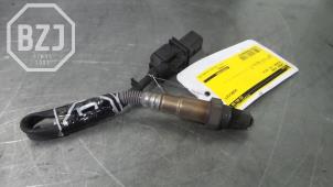 Lambda Sonde van een Hyundai i40 CW (VFC)  2014