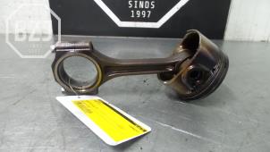 Gebruikte Zuiger Saab 9-3 Prijs op aanvraag aangeboden door BZJ b.v.