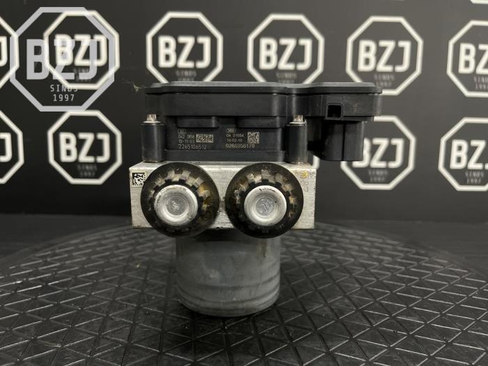 Gebruikte ABS Pomp Ford Ranger 3.2 TDCI 20V 4x4 Prijs op aanvraag aangeboden door BZJ b.v.