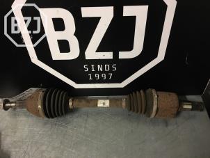 Gebruikte Aandrijfas links-voor Ford S-Max (WPC) 2.0 TDCi 180 16V 4x4 Prijs € 150,00 Margeregeling aangeboden door BZJ b.v.