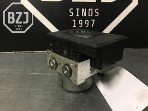 Gebruikte ABS Pomp Hyundai i10 (B5) 1.0 12V Prijs op aanvraag aangeboden door BZJ b.v.