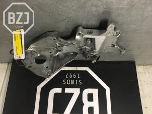 Gebruikte Dynamosteun boven Volkswagen Golf Prijs op aanvraag aangeboden door BZJ b.v.