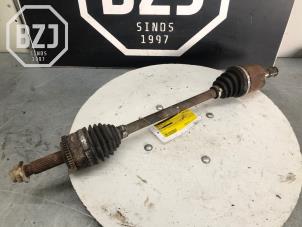 Gebruikte Cardanas links-voor (VWA) Kia Rio III (UB) 1.2 CVVT 16V Prijs op aanvraag aangeboden door BZJ b.v.