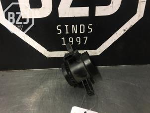 Gebruikte Luchtmassameter Ford Grand C-Max (DXA) Prijs op aanvraag aangeboden door BZJ b.v.