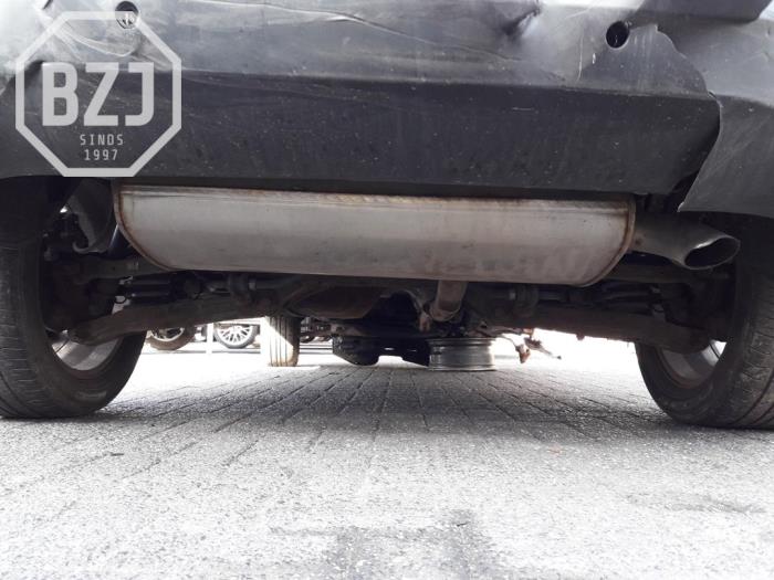 Gebruikte Uitlaat Einddemper Hyundai iX35 (LM) 2.0 CRDi 16V Prijs op aanvraag aangeboden door BZJ b.v.