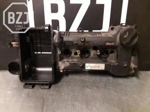 Gebruikte Kleppendeksel Hyundai i10 (B5) 1.0 12V Prijs op aanvraag aangeboden door BZJ b.v.