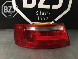 Gebruikte Achterlicht links Audi A5 Cabrio (8F7) 2.0 TFSI 16V Prijs € 150,00 Margeregeling aangeboden door BZJ b.v.