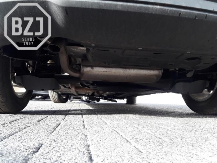 Gebruikte Uitlaat Einddemper Opel Grandland (X) 1.2 Turbo 12V Prijs op aanvraag aangeboden door BZJ b.v.