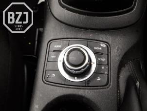 Gebruikte Navigatie bedienings paneel Mazda CX-5 (KE,GH) 2.2 Skyactiv D 150 16V 4WD Prijs € 75,00 Margeregeling aangeboden door BZJ b.v.