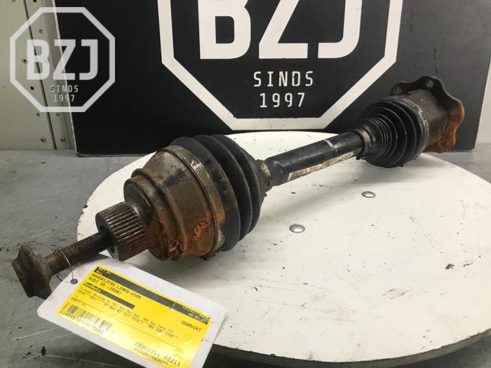 Gebruikte Steekas links-voor Audi S5 (8T3) S5 4.2 V8 40V Prijs op aanvraag aangeboden door BZJ b.v.