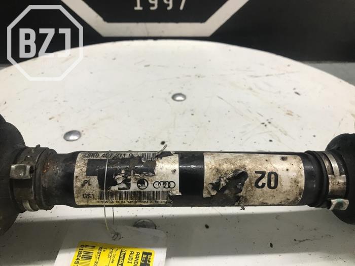 Aandrijfas rechts-voor van een Audi S5 (8T3) S5 4.2 V8 40V 2009