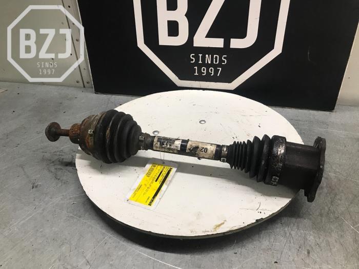 Aandrijfas rechts-voor van een Audi S5 (8T3) S5 4.2 V8 40V 2009