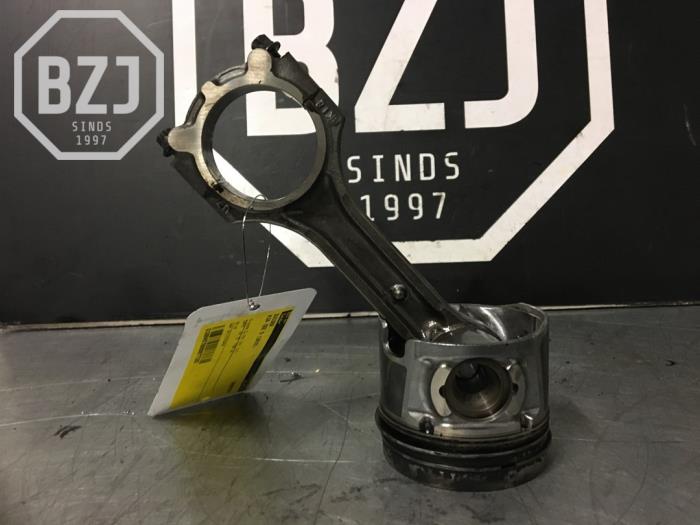 Gebruikte Zuiger Kia Ceed Prijs op aanvraag aangeboden door BZJ b.v.