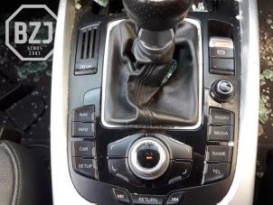 Gebruikte Navigatie bedienings paneel Audi Q5 (8RB) 2.0 TDI 16V Quattro Prijs op aanvraag aangeboden door BZJ b.v.