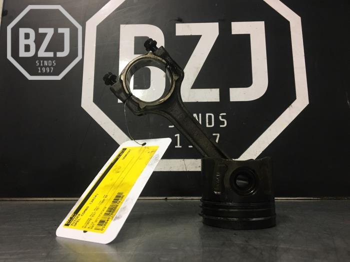 Gebruikte Zuiger Opel Combo Prijs op aanvraag aangeboden door BZJ b.v.