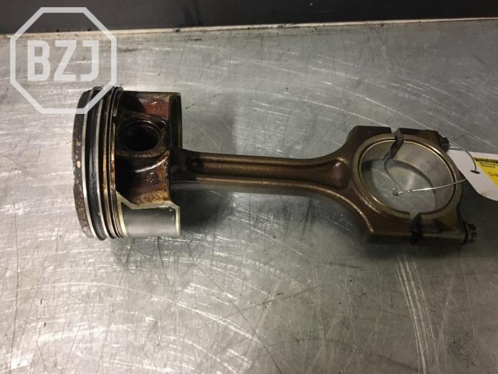 Gebruikte Zuiger Mini Mini Open (R57) 1.6 16V Cooper S Prijs op aanvraag aangeboden door BZJ b.v.