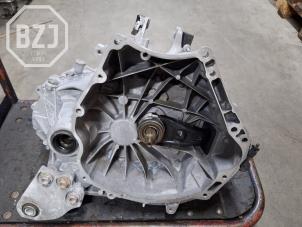 Gebruikte Versnellingsbak Mazda CX-3 (DJ/DK) 2.0 SkyActiv-G 155 Prijs € 907,50 Inclusief btw aangeboden door BZJ b.v.