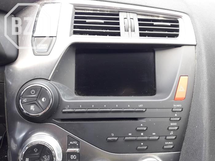 Navigatie Systeem van een Citroën DS5 (KD/KF) 1.6 16V THP 200 2015