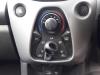 Chaufage Bedieningspaneel van een Toyota Aygo (B40), 2014 1.0 12V VVT-i, Hatchback, Benzine, 998cc, 53kW (72pk), FWD, 1KRFE, 2018-03, KGB40 2020