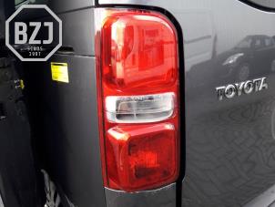 Gebruikte Achterlicht links Toyota ProAce Verso 1.5 D-4D 120 Prijs € 100,00 Margeregeling aangeboden door BZJ b.v.