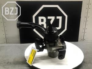 Gebruikte Servopomp Peugeot Partner (GC/GF/GG/GJ/GK) 1.6 HDI 90 Prijs op aanvraag aangeboden door BZJ b.v.