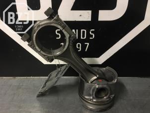 Gebruikte Zuiger Citroen Jumper (U9) 2.0 BlueHDi 130 Prijs € 100,00 Margeregeling aangeboden door BZJ b.v.