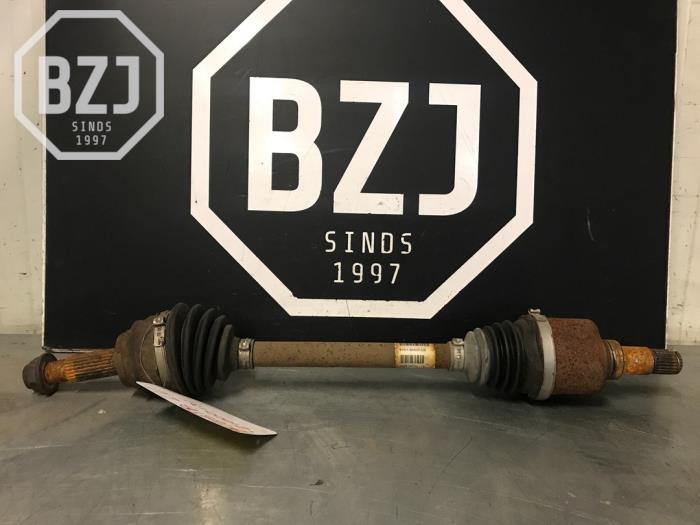 Gebruikte Steekas links-voor Ford Fiesta 6 (JA8) 1.5 TDCi Prijs op aanvraag aangeboden door BZJ b.v.