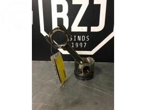 Gebruikte Zuiger Alfa Romeo Giulia Prijs op aanvraag aangeboden door BZJ b.v.