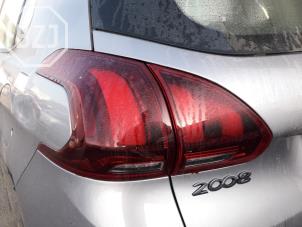 Gebruikte Achterlicht links Peugeot 2008 (CU) 1.2 12V e-THP PureTech 110 Prijs op aanvraag aangeboden door BZJ b.v.