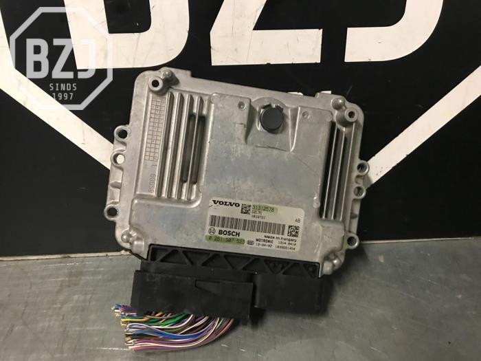 Gebruikte Computer Motormanagement Volvo V70 (BW) 1.6 T4 16V Prijs op aanvraag aangeboden door BZJ b.v.