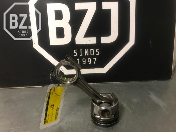 Gebruikte Zuiger Volkswagen Polo Prijs op aanvraag aangeboden door BZJ b.v.