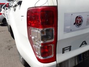 Gebruikte Achterlicht links Ford Ranger 2.2 TDCi 16V 150 4x4 Prijs op aanvraag aangeboden door BZJ b.v.